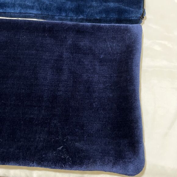 2 NFL San Diego Chargers Fleece Plush Pillowcases Covers Thick Heavy 18X28” - Picture 13 of 15